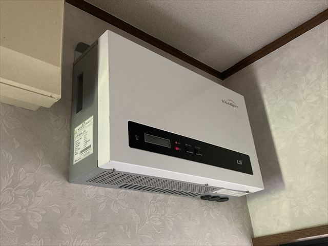 家庭用PCS(パワーコンディショナー)交換+シーリング化工事