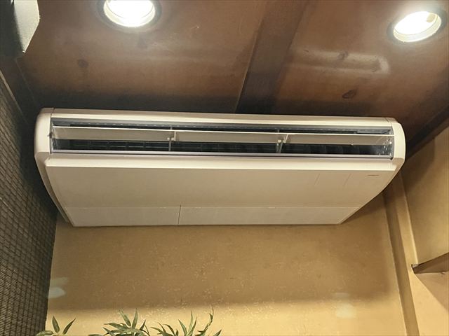 パッケージエアコン交換工事