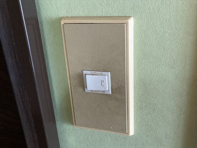 千葉県松戸市 家庭用照明LED化、スイッチ交換工事