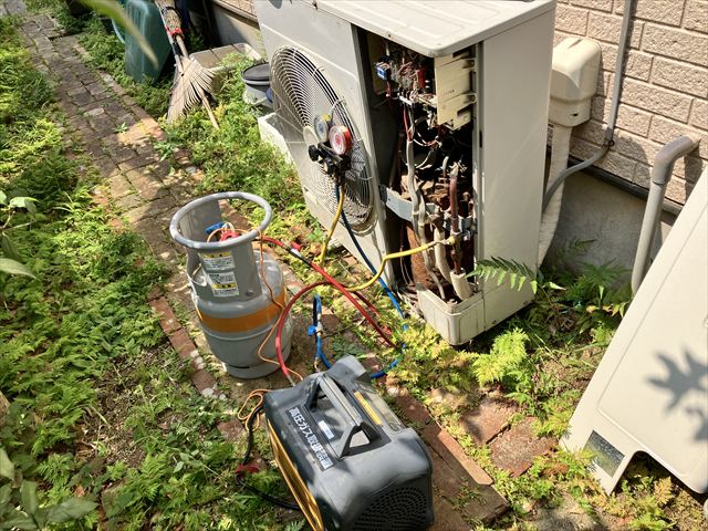 茨城県取手市 家庭用パッケージエアコン室外機撤去工事