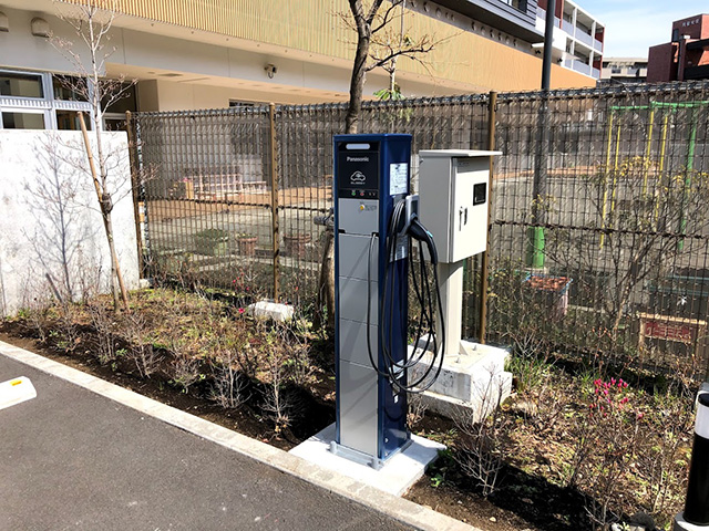 パブリックエリア向け スタンドタイプ