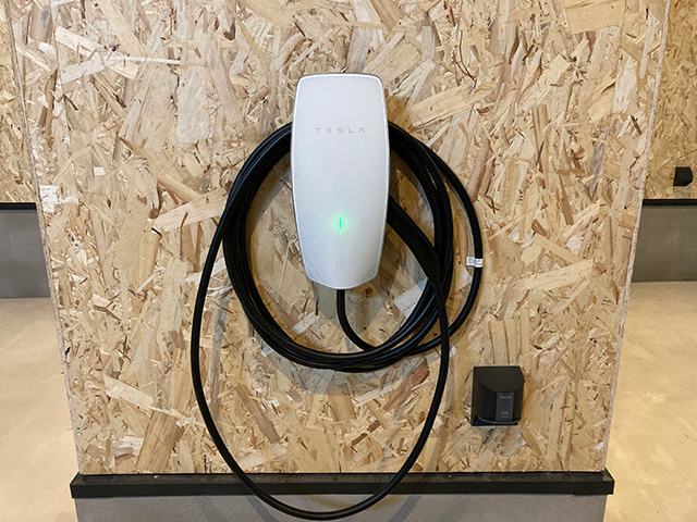 輸入車用充電設備(TESLA / AUDI / BENZ 等)
