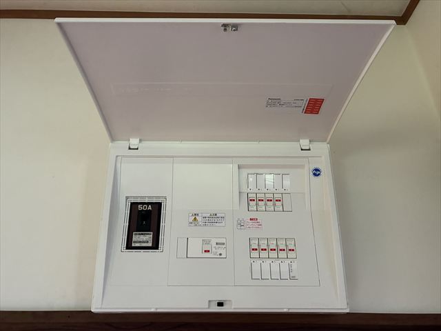 茨城県常総市 家庭用エアコン交換・専用回路設置、分電盤交換工事